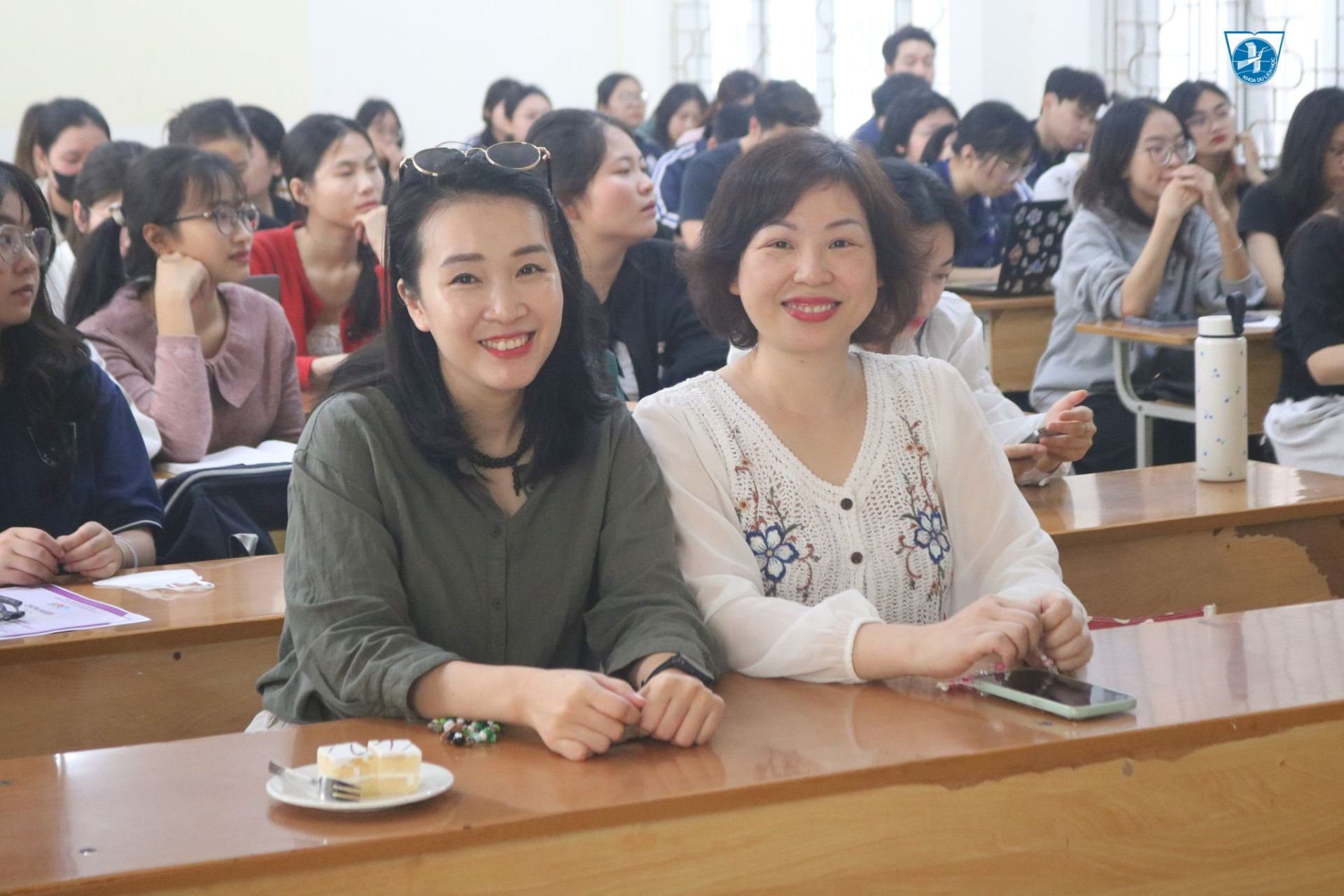Bản sao của Bản sao của DAI HOI CHI BO (4)