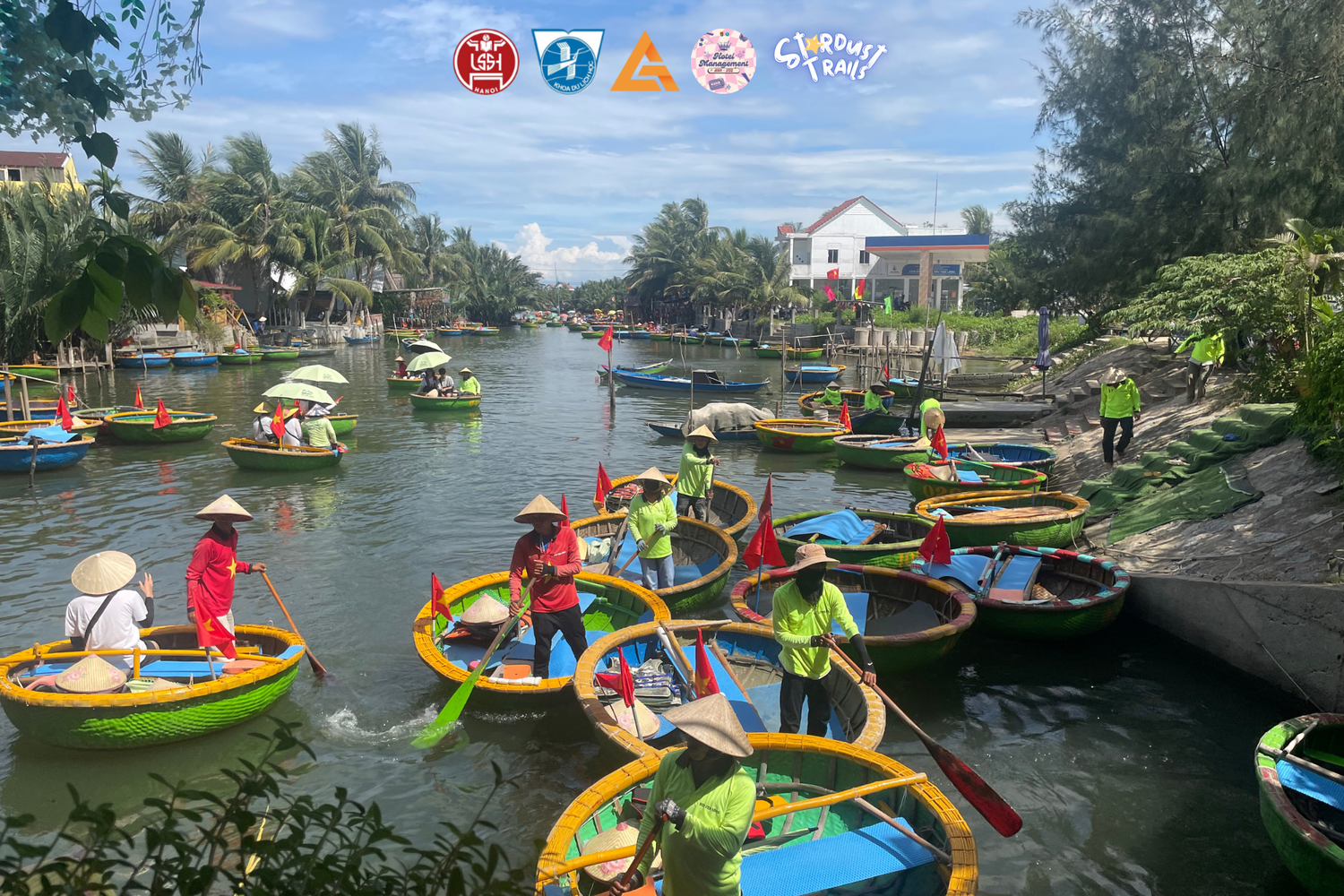 Recap ảnh tập thể 42