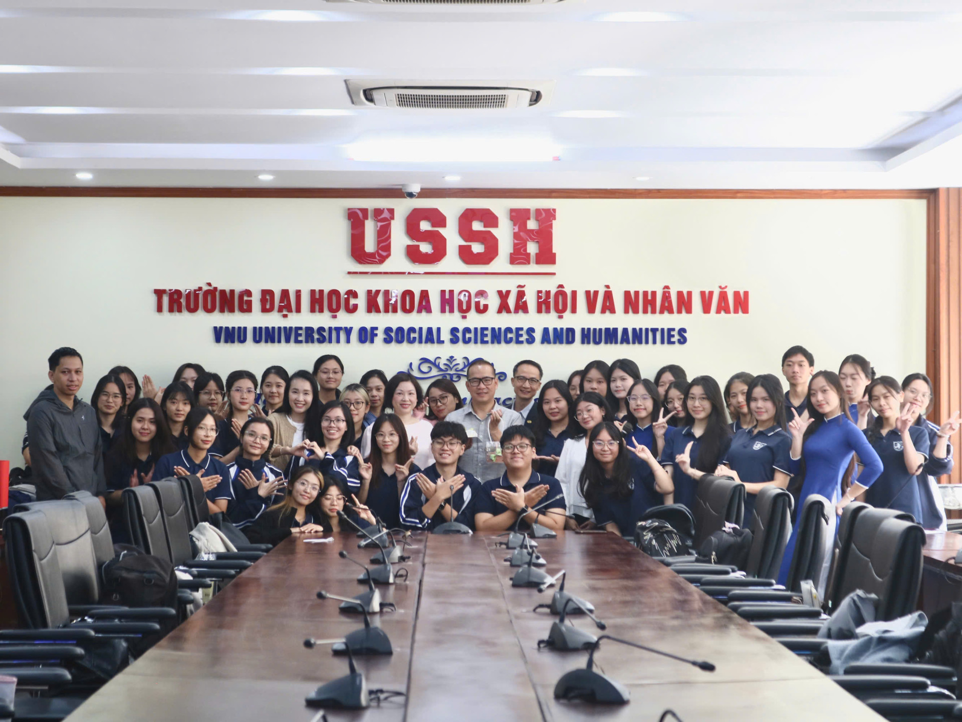 RECAP TỌA ĐÀM NGHIÊN CỨU KHOA HỌC SINH VIÊN SỐ 01 VỚI CHỦ ĐỀ “TỪ Ý TƯỞNG ĐẾN HOÀN THIỆN ĐỀ CƯƠNG NGHIÊN CỨU”